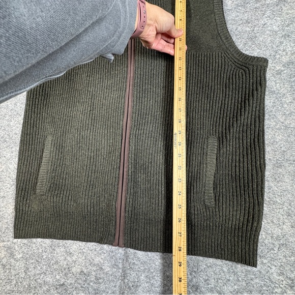 Vintage LL Bean Green Lambswool Zip Up Vest Size XL Outdoor Gorp Granola Hiking - Picture 12 of 13